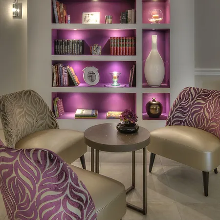La Bastide De L'oliveraie Otel 4*