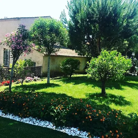 La Bastide De L'oliveraie Отель
