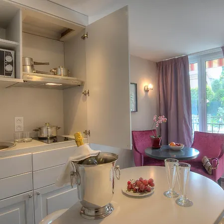 La Bastide De L'oliveraie Otel 4*