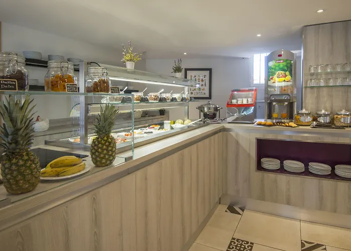 מלון La Bastide De L'oliveraie קאן