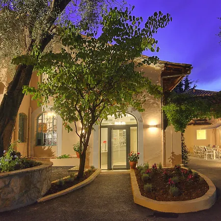 Hotel La Bastide De L'oliveraie 4*