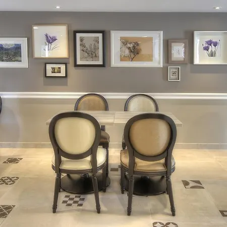 Szálloda La Bastide De L'oliveraie 4*